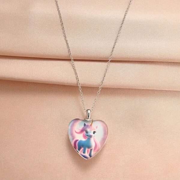 Exquisite Unicorn Heart-Shaped Crystal Pendant Necklace6